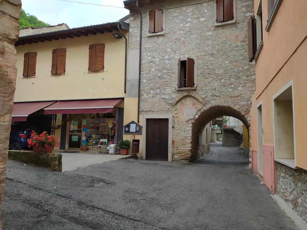 The building in which Az apartmant is located
