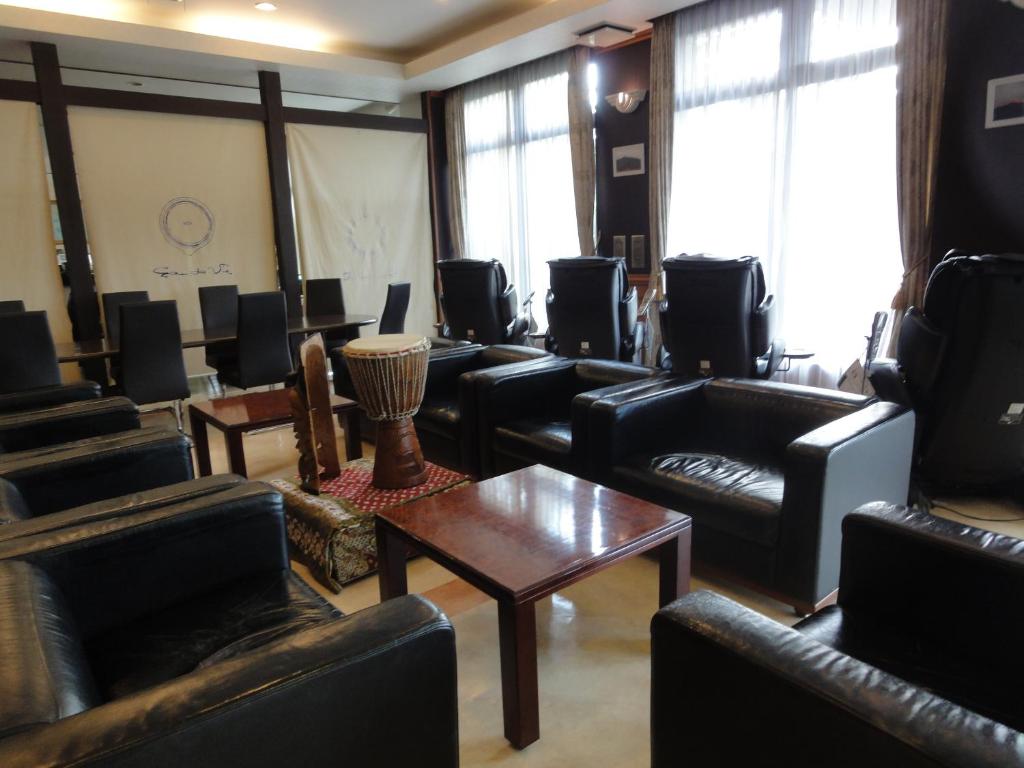Posezení v ubytování TsukubaNoYu Urban Hotel
