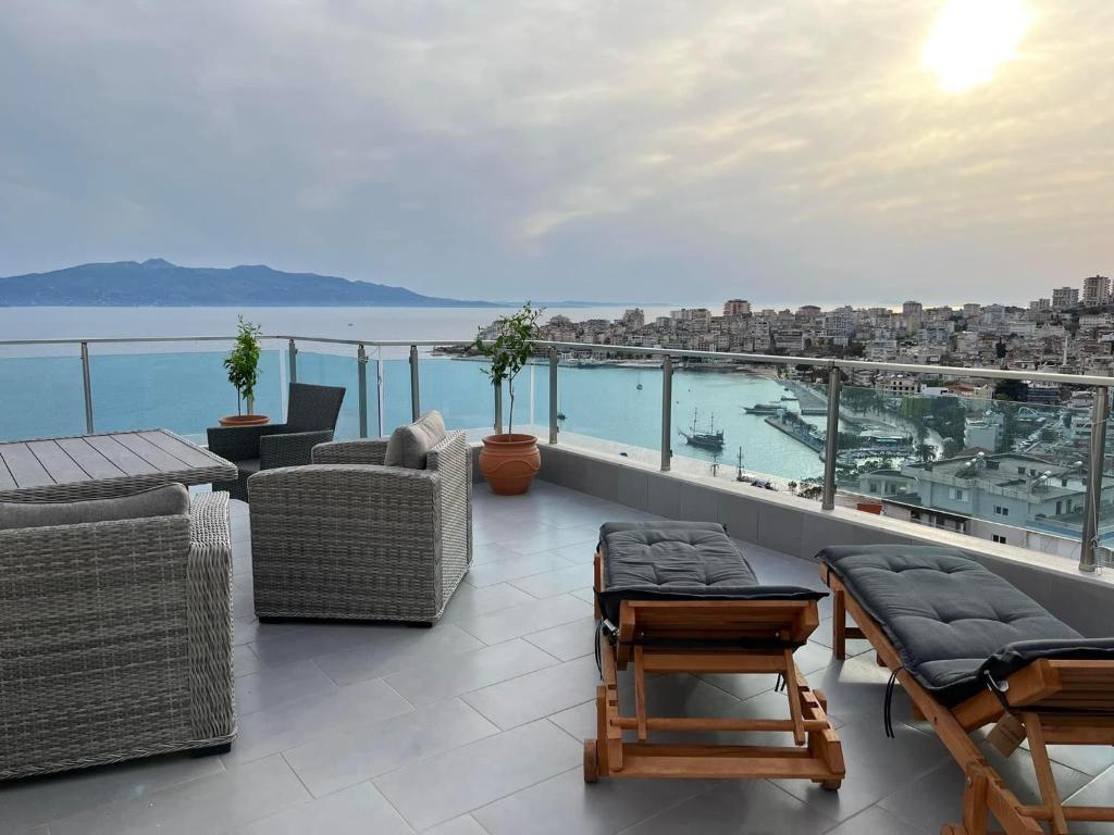 Rocknest Sea View Penthouse