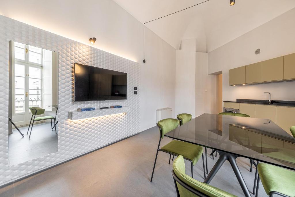 Oriana Homèl Torino - Resim 15