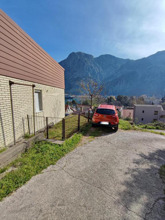 Nespecifikovaný výhled na hory nebo výhled na hory při pohledu z apartmánu