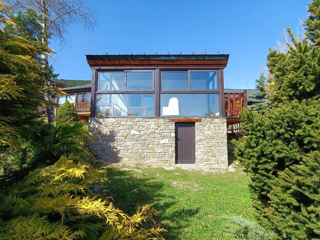 Zahrada ubytování chalet près des pistes avec vue panoramique