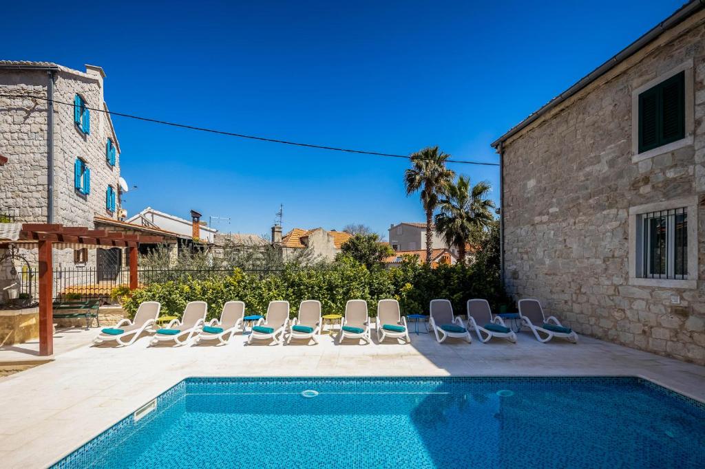 Bazén v ubytování Hotel Agava Split nebo v jeho okolí
