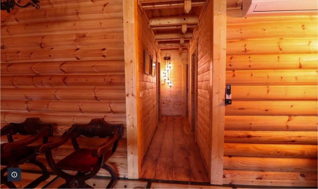 Zdjęcie z galerii obiektu Greenwood Rönkház w mieście Gárdony