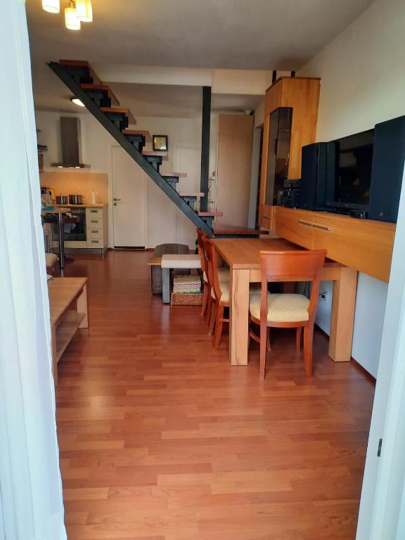 Kuchnia lub aneks kuchenny w obiekcie Holiday Home Marija