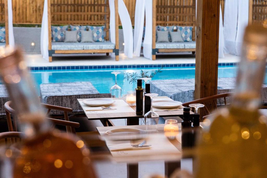 Bazén v ubytování Skiathos Thalassa, Philian Hotels and Resorts nebo v jeho okolí