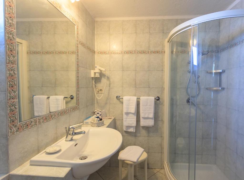 Grand Hotel Le Rocce - 8