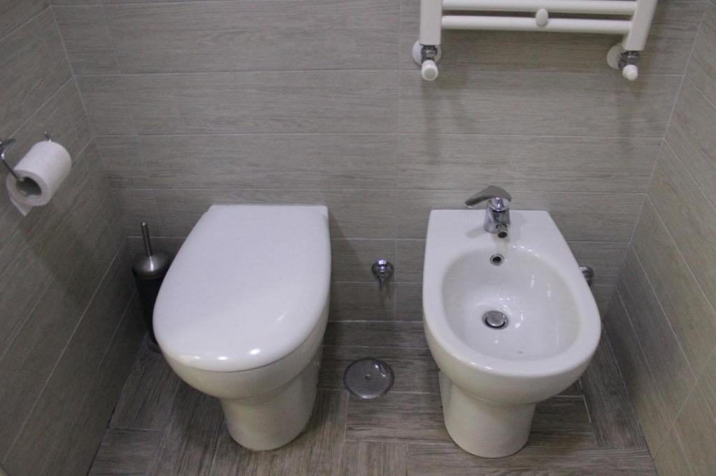 A bathroom at La residenza del Principe