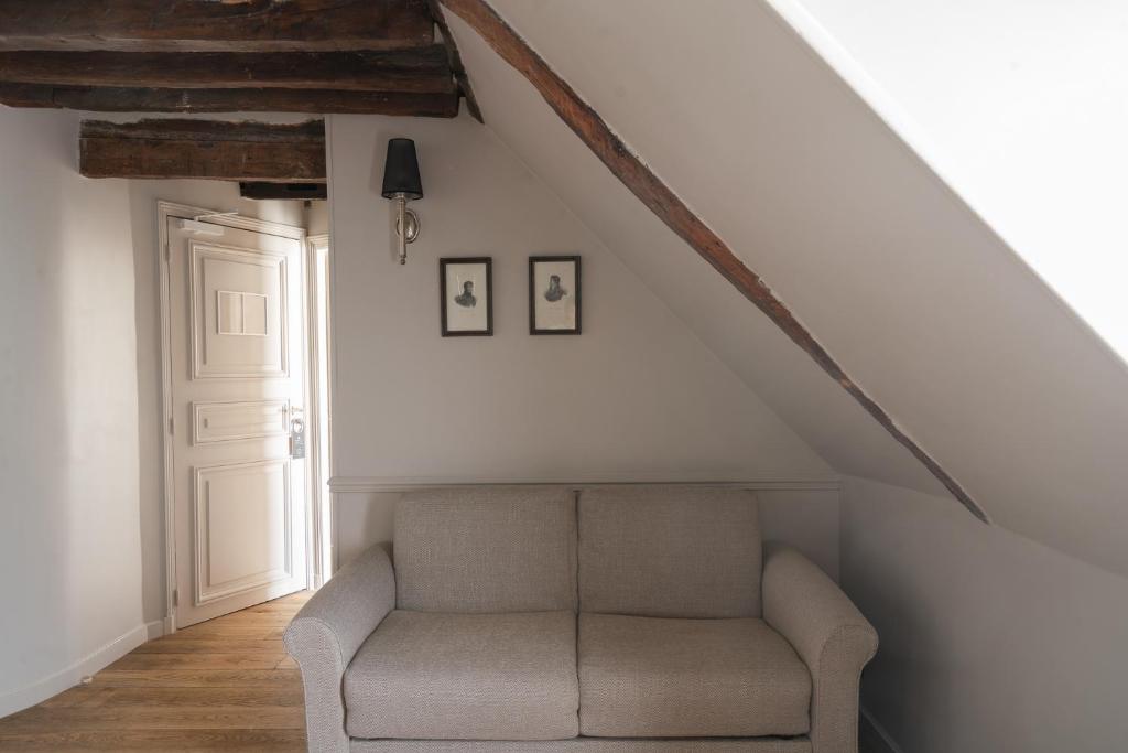 Hotel Saint-Louis en L'Isle - Notre-Dame - Resim 31