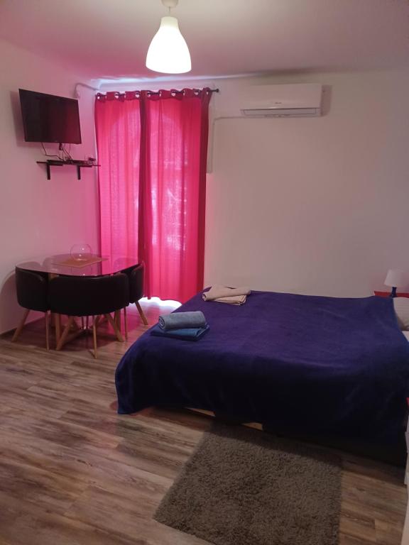 Posteľ alebo postele v izbe v ubytovaní Apartman Hajdo Rijeka Centar