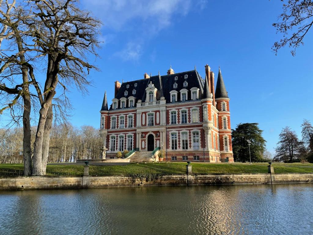 Château Laverdines - Holiday Home