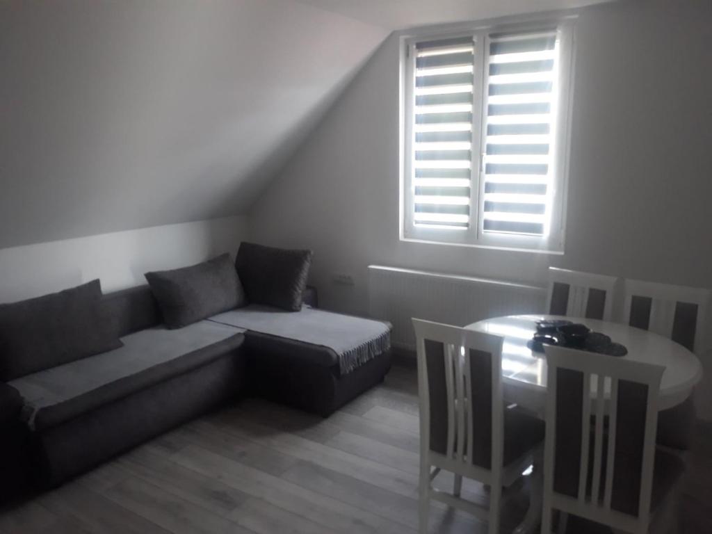 Posezení v ubytování Vila Ljuti krš