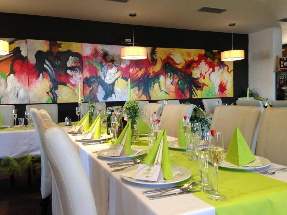 Restaurace v ubytování Hotel Peklo