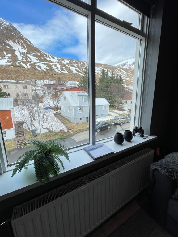 Nespecifikovaný výhled na hory nebo výhled na hory při pohledu z apartmánu