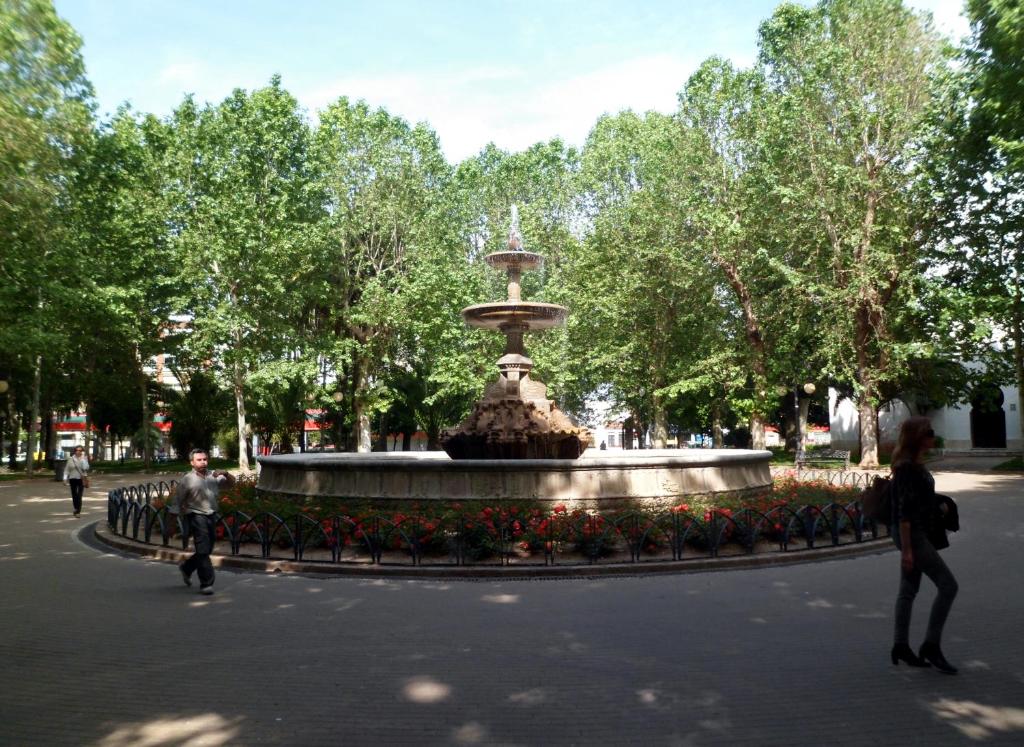 Estudio Jardines de Colón vendégei