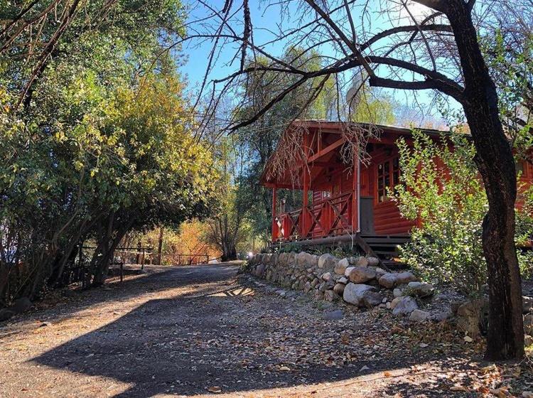 Zahrada ubytování Rancho el Chilcal Cabañas con vista al rio