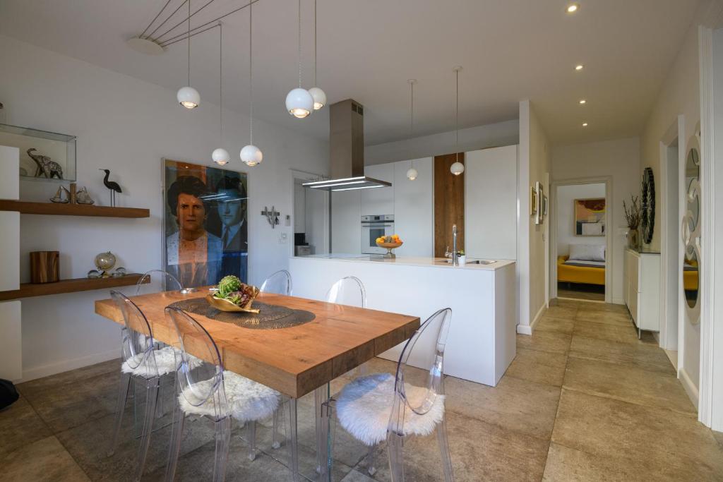 Kuchyň nebo kuchyňský kout v ubytování FRAMAR apartment