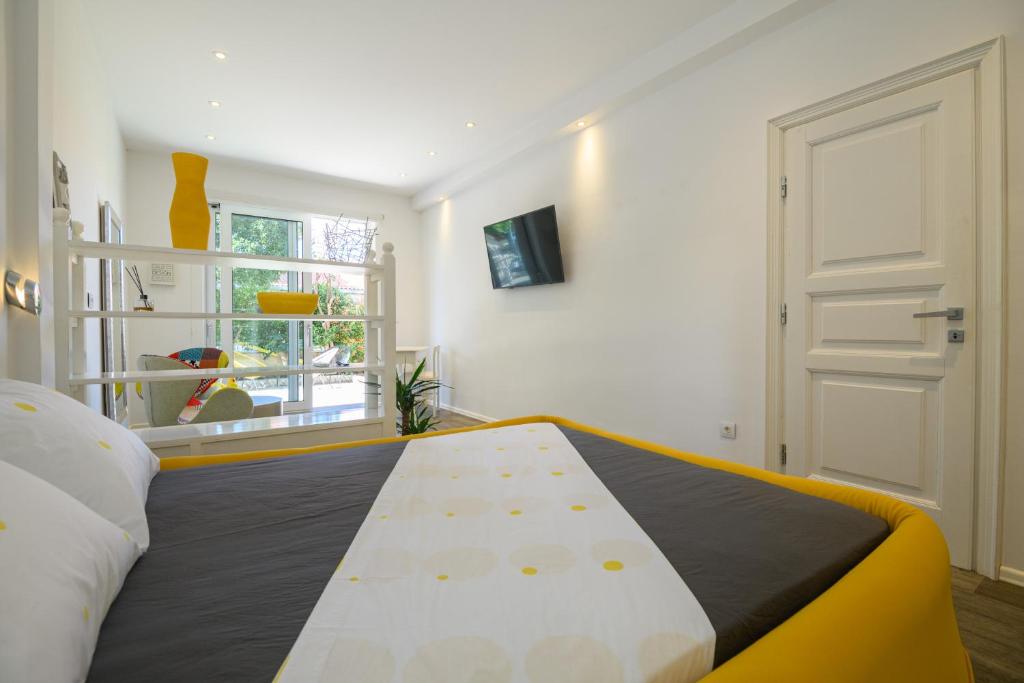 TV a/nebo společenská místnost v ubytování FRAMAR apartment