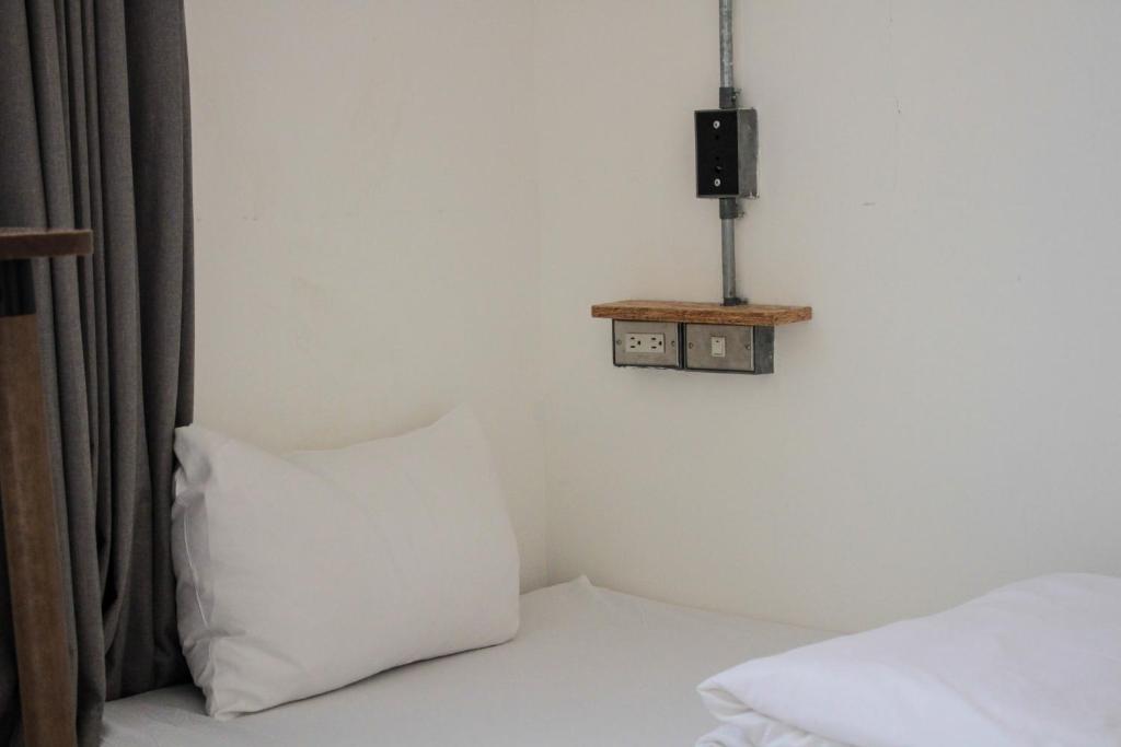 Postel nebo postele na pokoji v ubytování Light Hostel
