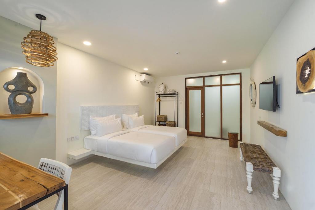 El Tropico Boutique Hotel - 9