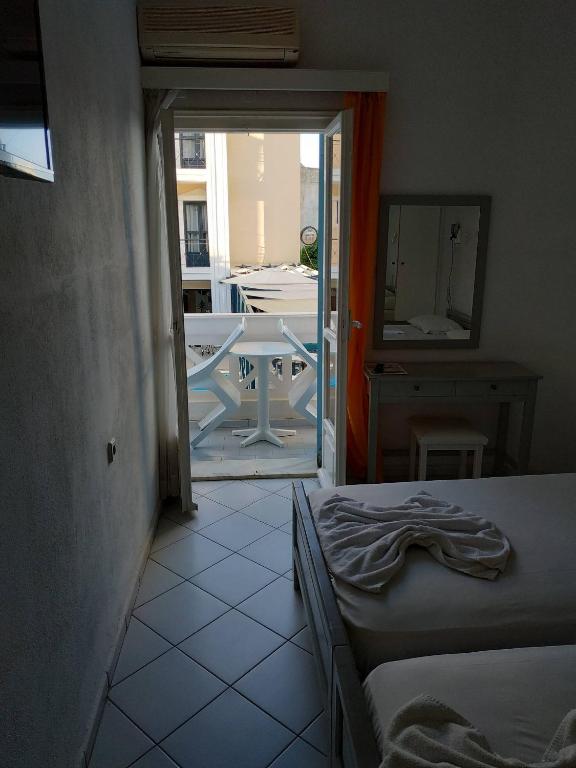 Balkón alebo terasa v ubytovaní Small Apartment For 3 Pers 70meters From The Beach
