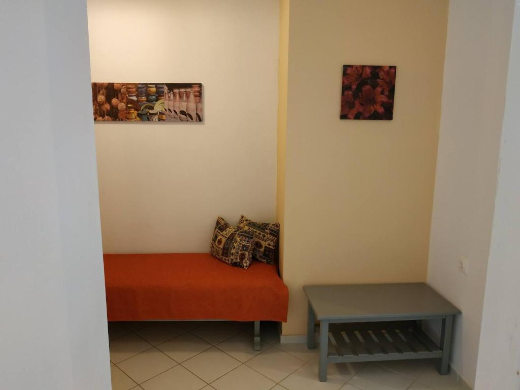 Posedenie v ubytovaní Small Apartment For 3 Pers 70meters From The Beach