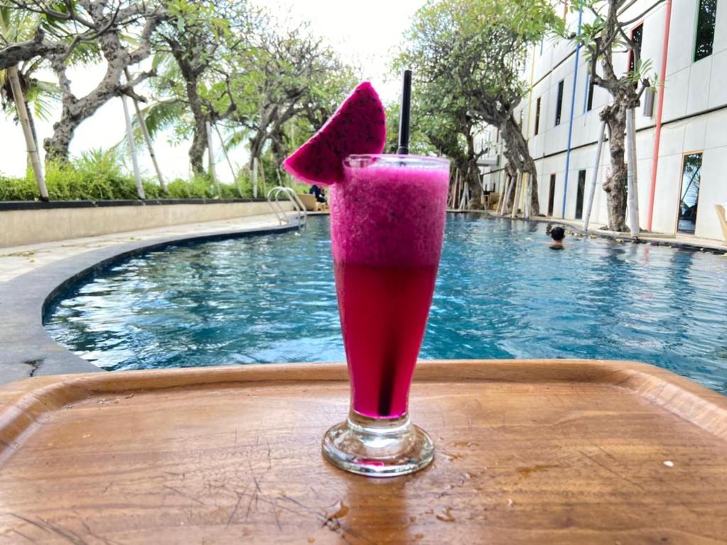 Bazén v ubytování Singaraja Hotel - CHSE Certified nebo v jeho okolí