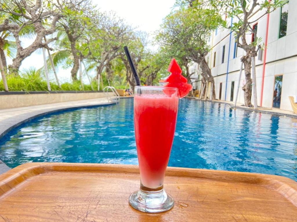 Bazén v ubytování Singaraja Hotel - CHSE Certified nebo v jeho okolí