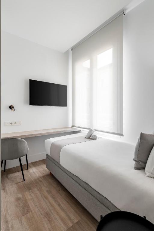 
Standard Single Room
