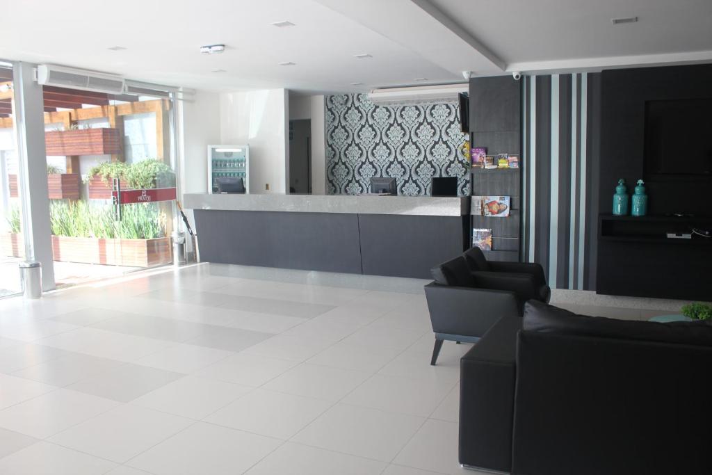  Pratti Hotel