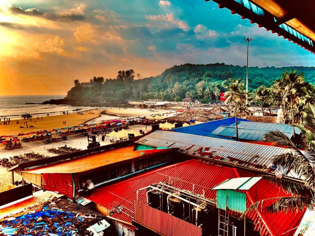 Gallery image of Baga Beach Sunset in Baga