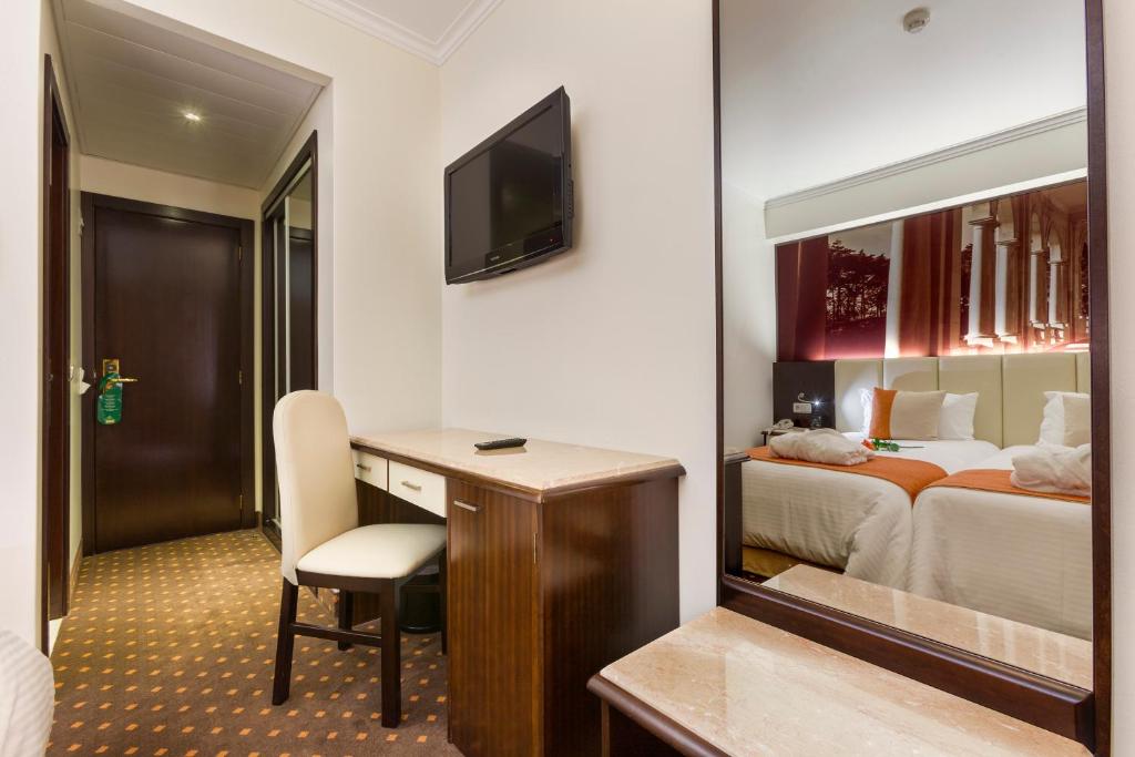 Avenida de Fatima - Resim 35