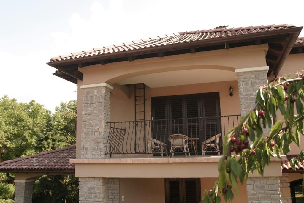 Fotografia z galérie ubytovania Mediterrán Villa Zamárdi v Zamarádi