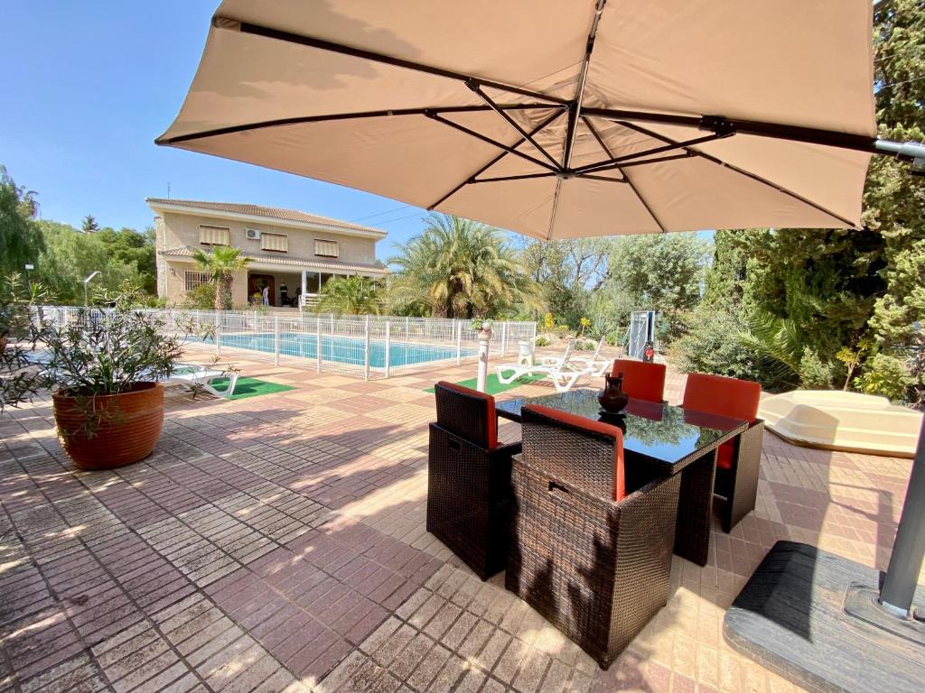 Piscine de l'établissement Stunning 5 bed Villa La Font, private pool ou située à proximité
