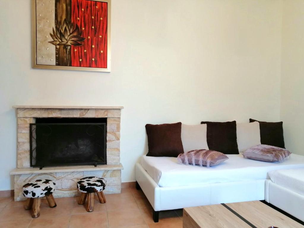 Postel nebo postele na pokoji v ubytování Malvazios Villas #6