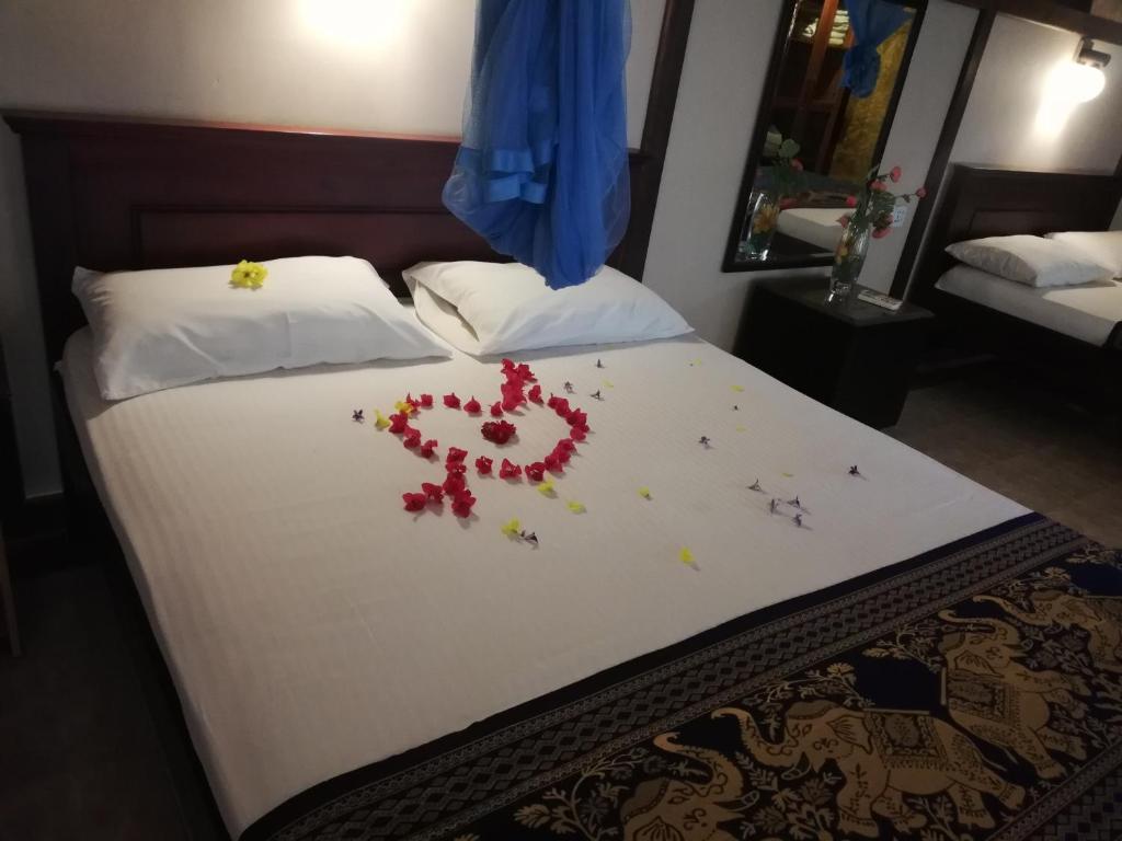 Postel nebo postele na pokoji v ubytování Days Inn B/B
