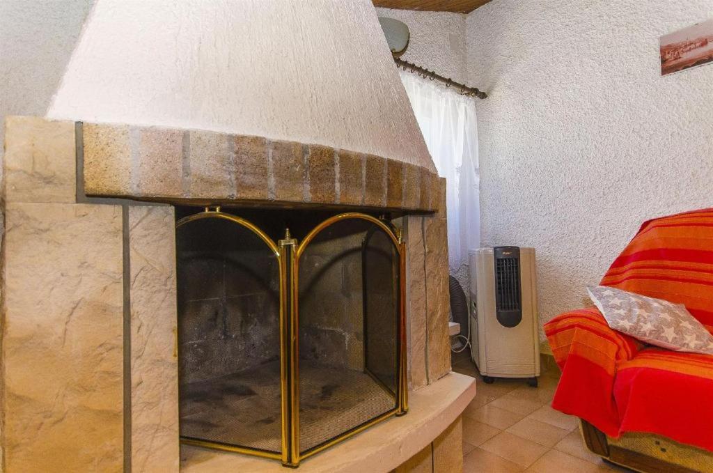 Posedenie v ubytovaní Three Bedroom Apartment With Amazing Sea View