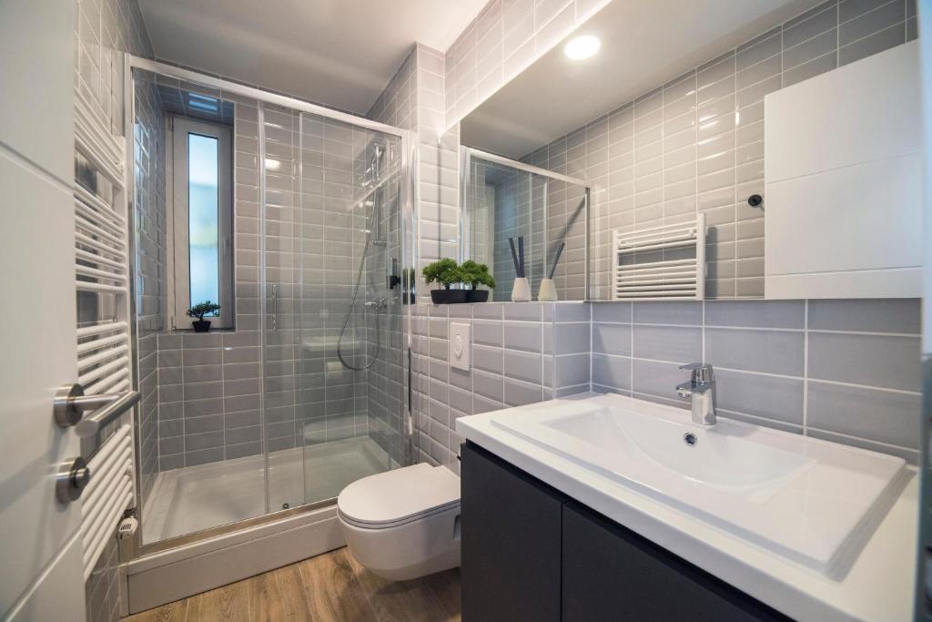 Imperial Apartment P, 2nd Floor - 13