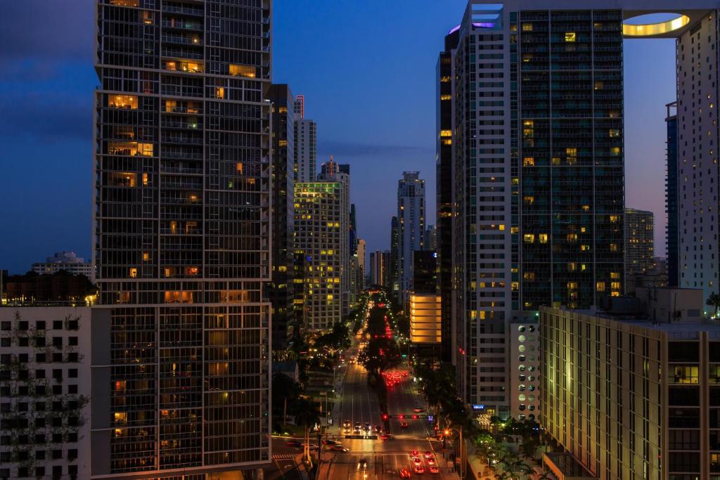 Kimpton EPIC Hotel by IHG - Room King Con Vista A La Ciudad