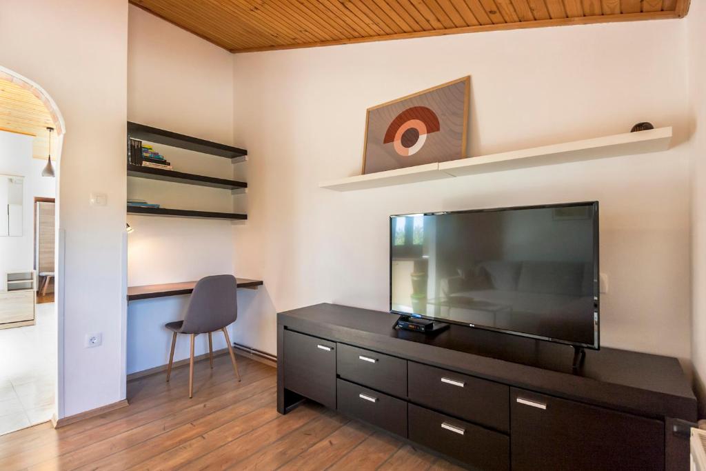 Apartment & Studio Gortan Ferienwohnung Marcana, Pula, Istria Istrien - Apartment With Balcony