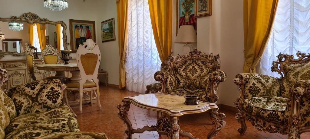 La casa dei gigli - Housity