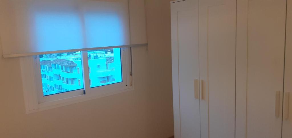 Fotografie z fotogalerie ubytování APARTAMENTO- ATICO EN MIJAS COSTA , CON PISCINA. v destinaci Sitio de Calahonda