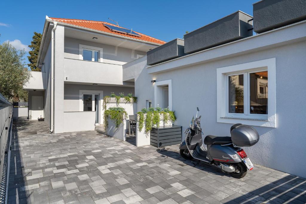 Budova, v ktorej sa apartmán nachádza