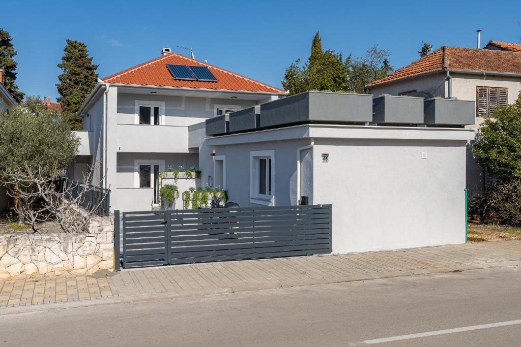 Budova, v ktorej sa apartmán nachádza