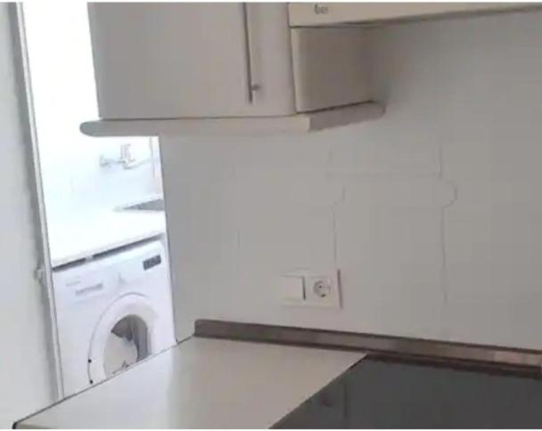 Kuchyň nebo kuchyňský kout v ubytování APARTAMENTO- ATICO EN MIJAS COSTA , CON PISCINA.