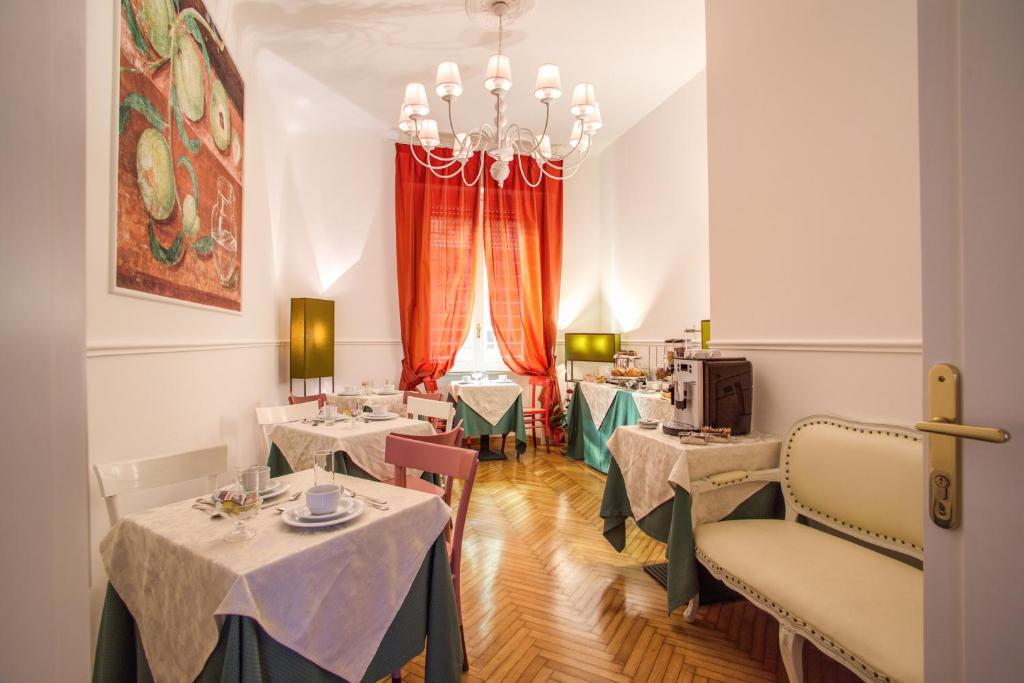 Posedenie v ubytovaní Roma In Una Stanza Guesthouse
