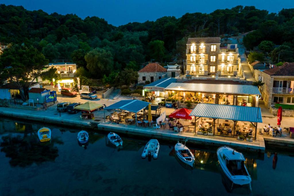 Příroda nedaleko apartmánu