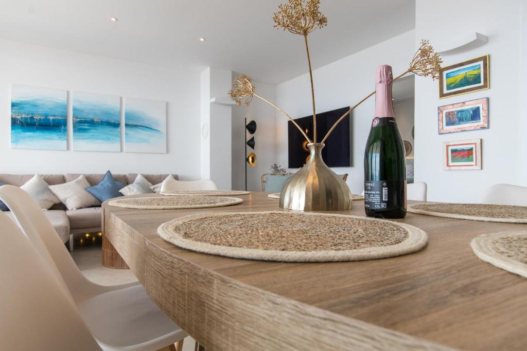 Posedenie v ubytovaní Villa Smaragd - Perle - Luxury Apartments With Shared Pool