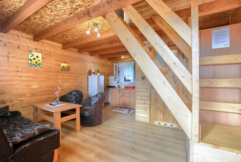 Domki nad Soliną CZARNY KOT 509-797-777 - Two-Bedroom Chalet