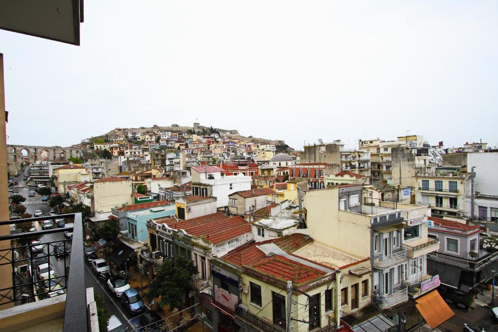 kavala squareview - 16